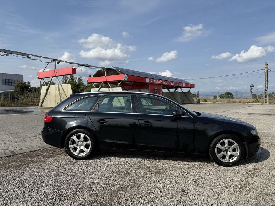 Audi a4 2010 b8 263.000 km 2.0 tdi 136 cp