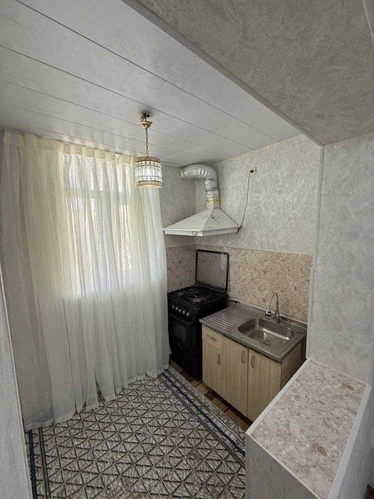 2х комнатная квартира на 4 этаже 50кв/м, в Самарканде