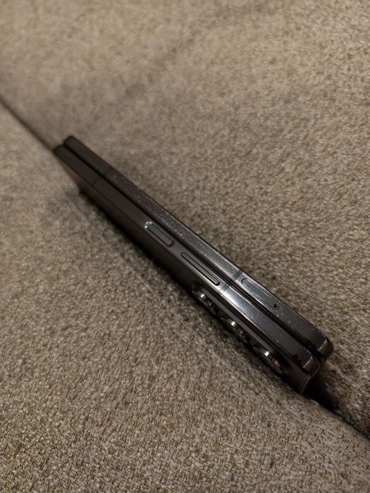 Samsung Galaxy Fold 5