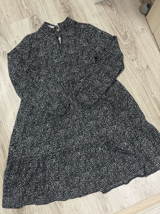 Продам женские вещи