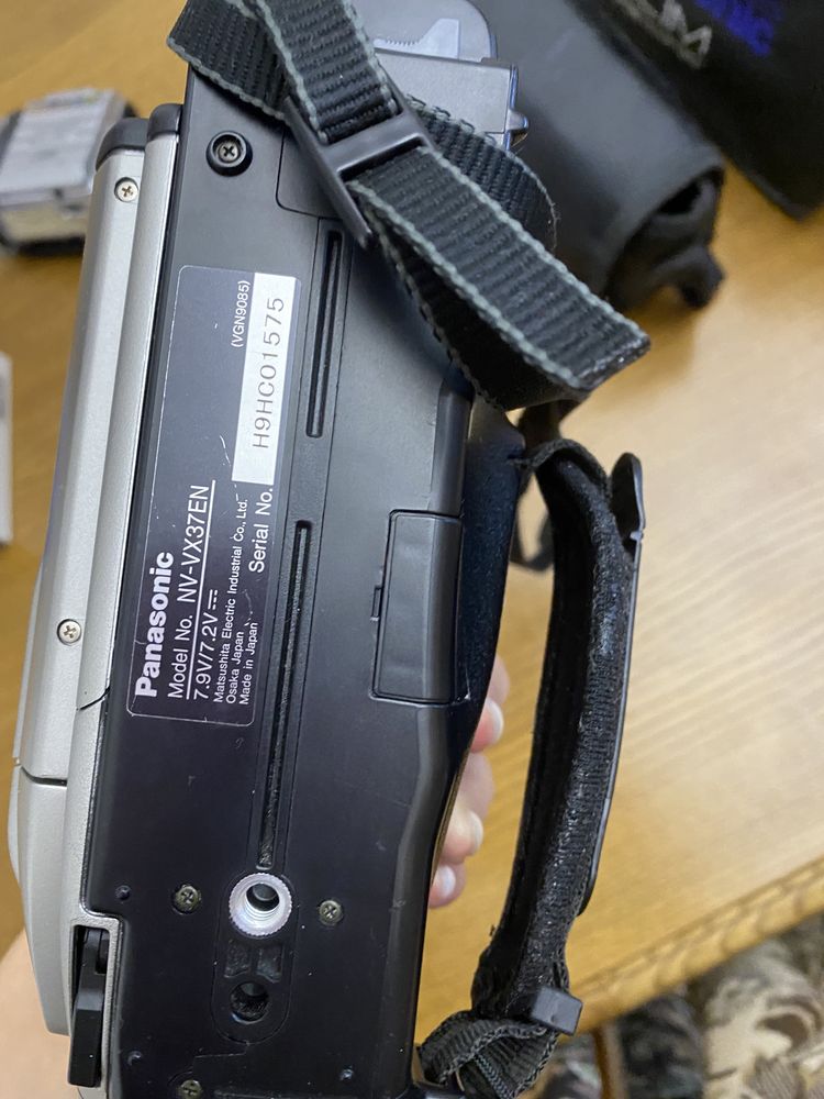 Видеокамера panasonic nv-vx37en