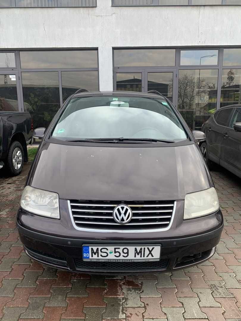 Autoturism Volkswagen Sharan 2.0 Tdi