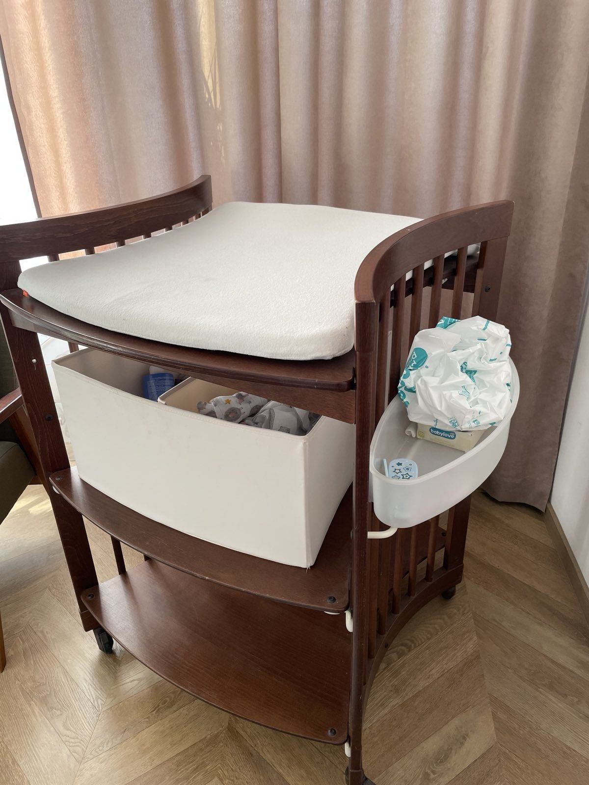 Повивалник Stokke