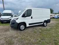 Peugeot Boxer Oferim finanțare Leasing ! TVA deductibil! 12.450 euro + TVA!L1 -H1 !