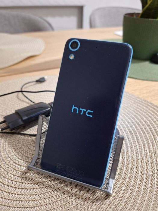 Телефон HTC Desire 626G
