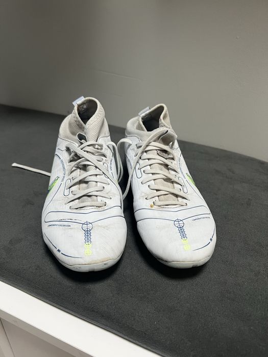 Калеври Nike ,Adidas и кори