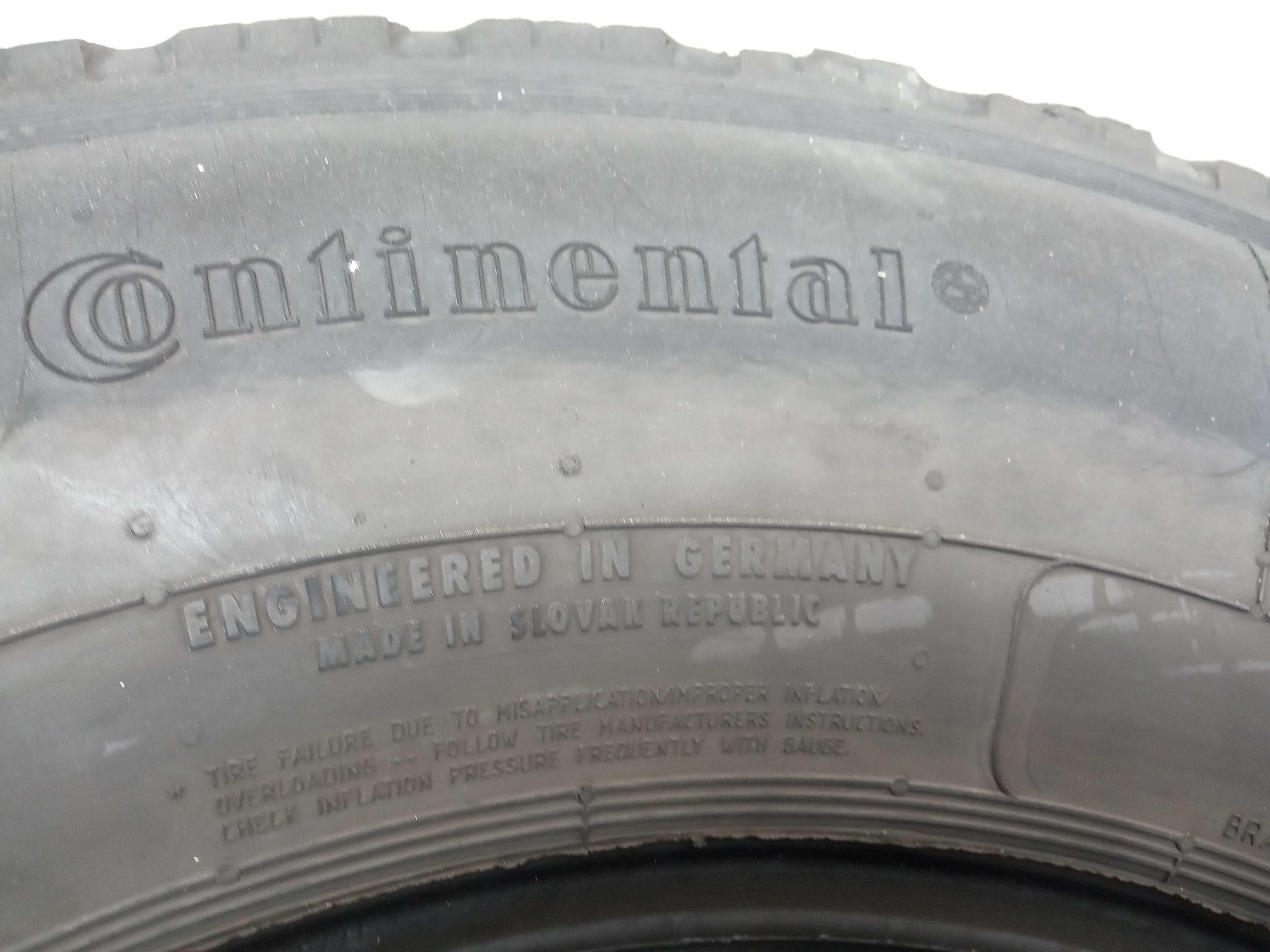 2 тежкотоварни гуми 285/70R19.5 Continental Scandinavia HSW 145/143М