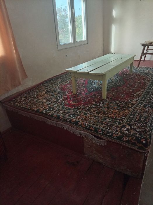 Kvartira kogon sotiladi