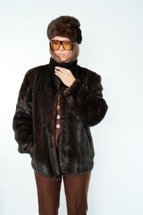 Haina din blana naturala de vizon