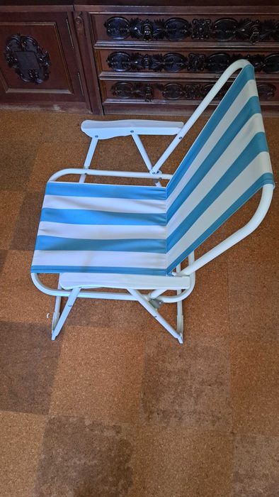 Vând scaun pliat excursie