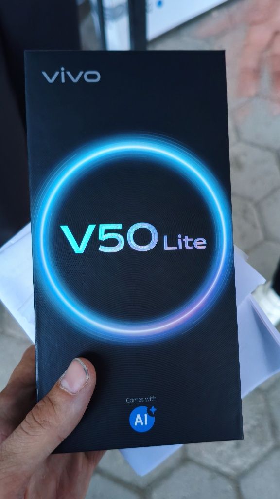 Vivo v50 lite android