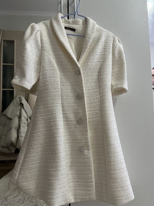 Твид көйлек сатылады