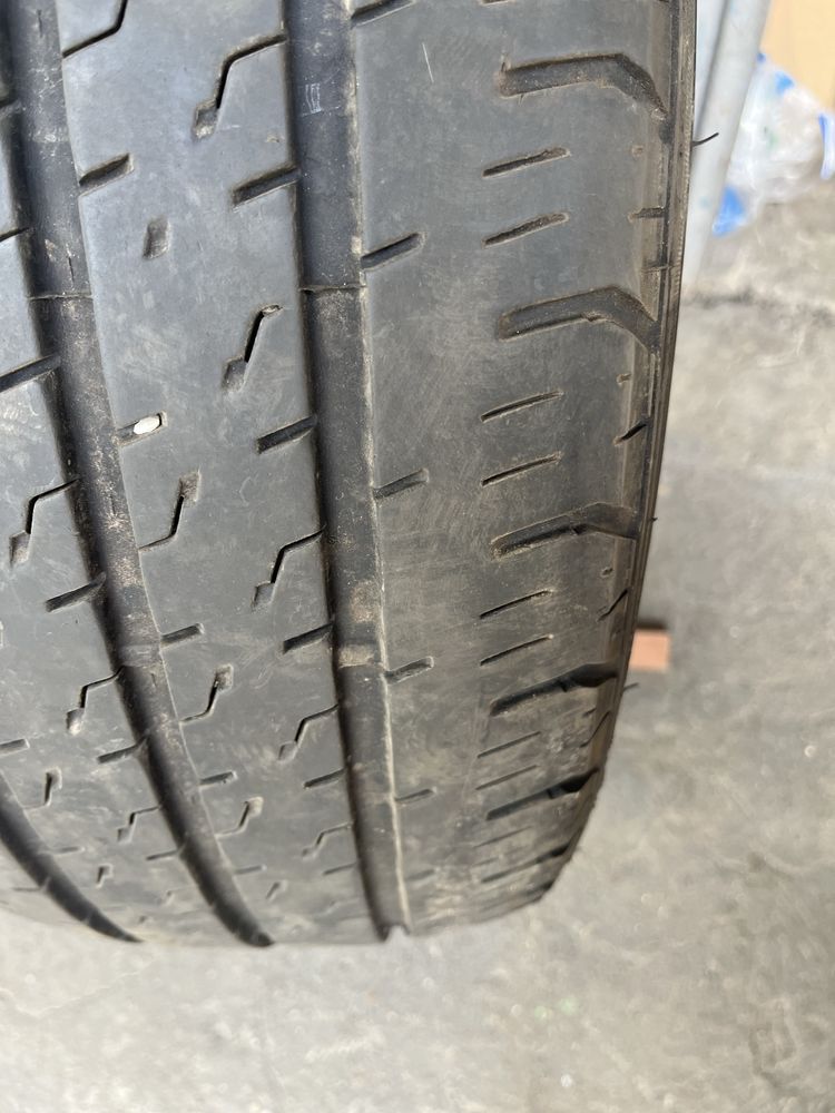 2 бр. гуми за бус 235/65/16C Massimo DOT 1324 6 mm