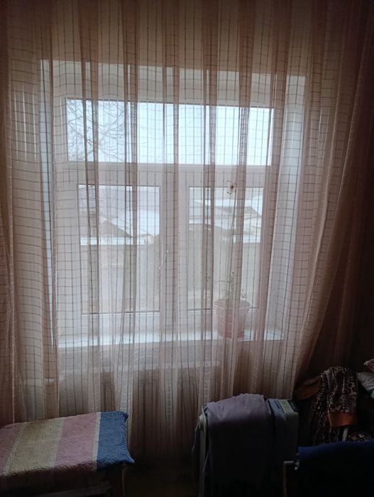 Отдам даром.хоошую занавеску