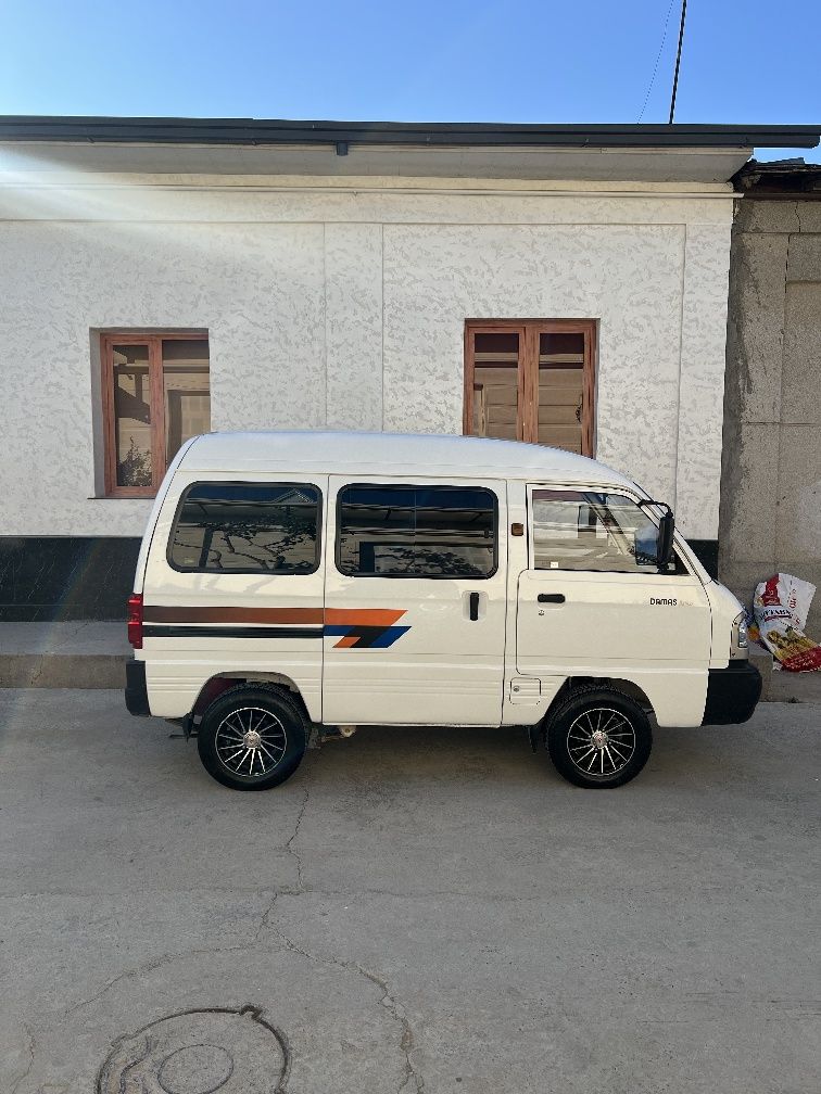 Vossen diska balon R 13 sotiladi