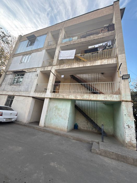 Юнусобод Шахристан 3/4/4 Сотилади