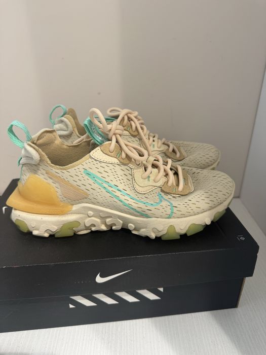 Спортни обувки Nike