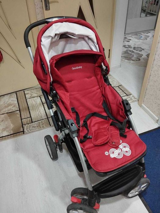 Продается коляска Goodbaby в хорошем состоянии в полном комплекте
