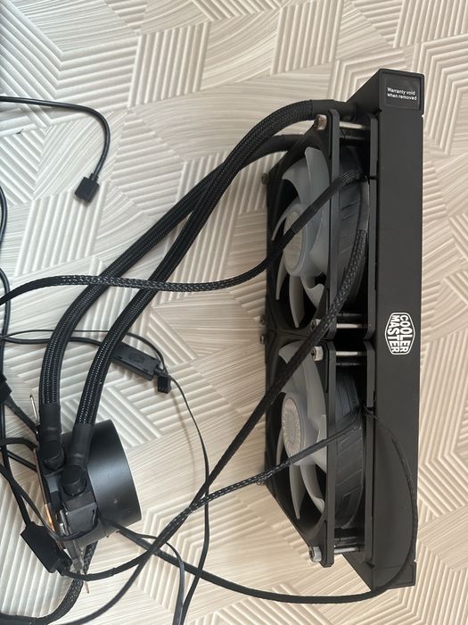 Vand cooler CPU cooler master