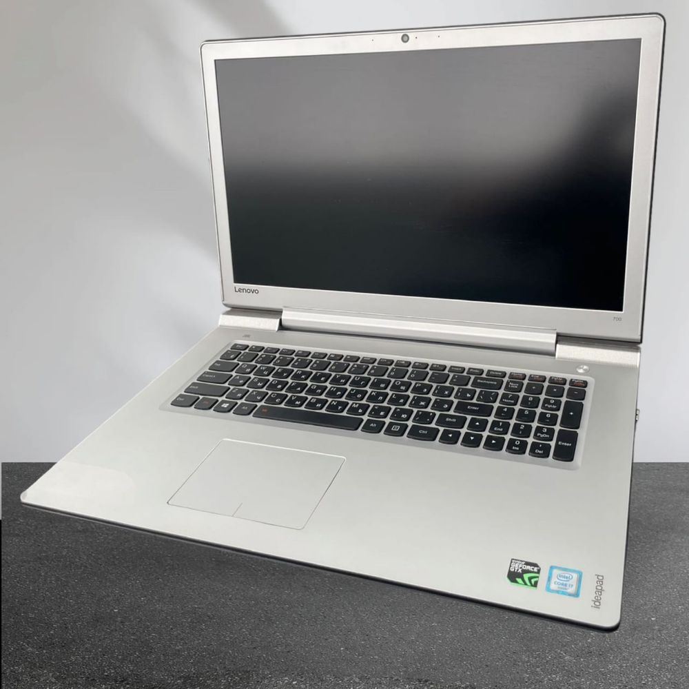 Lenovo IdeaPad 700-17ISK