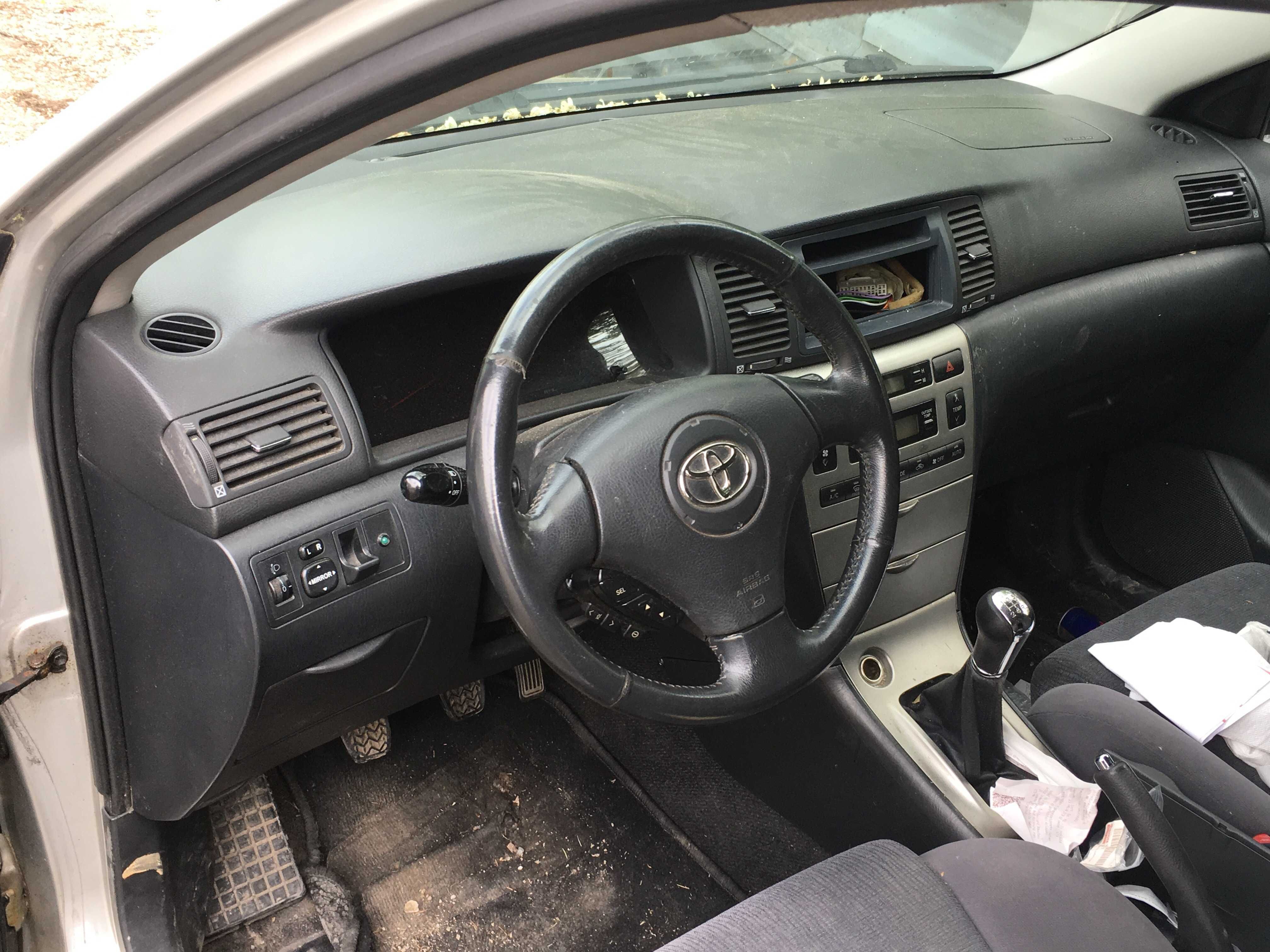 Toyota Corolla E12 комби 2..0D4D 90 к.с. на части