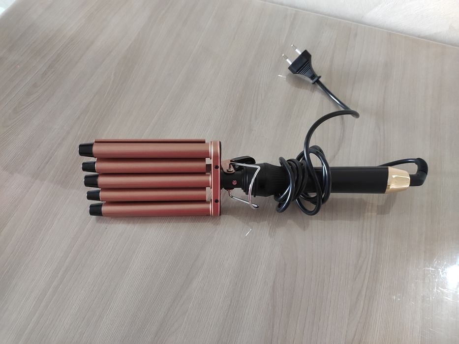 Продам плойку новую