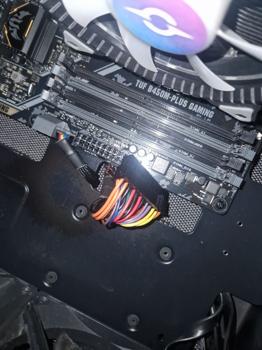 Kit ryzen 7 2700x 16gb ram placa de baza asus tuf