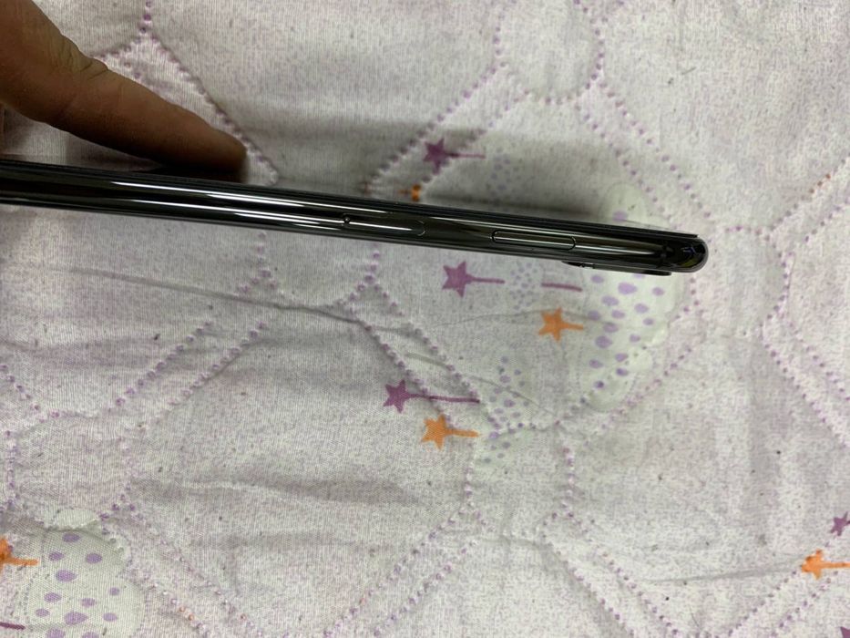 Iphone xs max продается состояние идеално