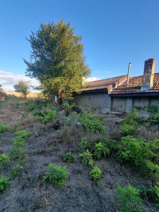 Продавам къща в с.Засмяно 70 000 евро