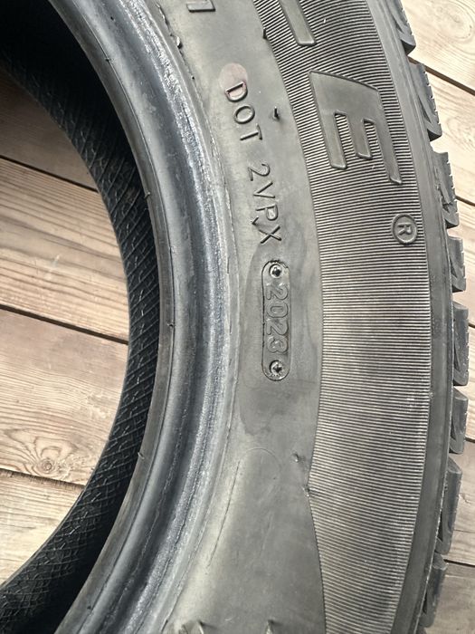 Зимний шины 185/65R14