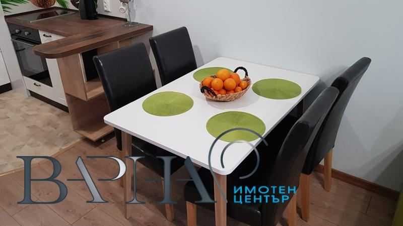 Дава се под наем Двустаен апартамент в Варна, Център - 55 кв.м за 459 € - Снимка #4