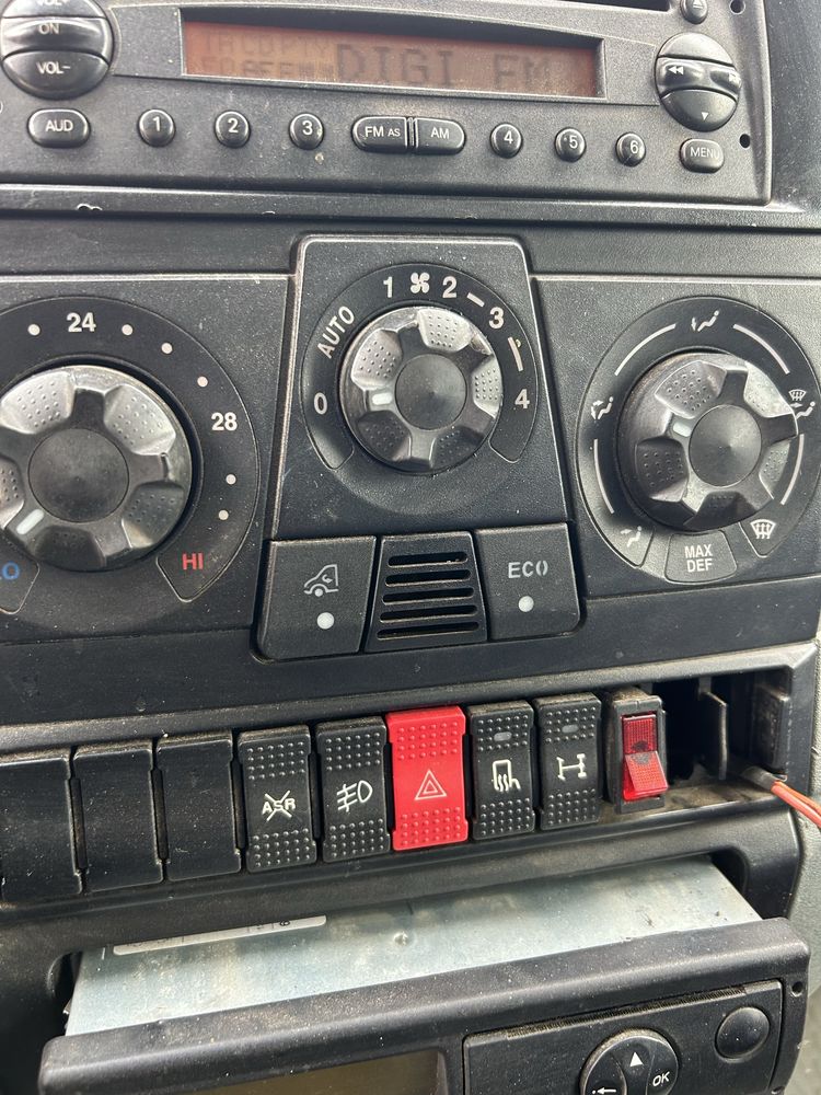Iveco Basculabil 3 parti