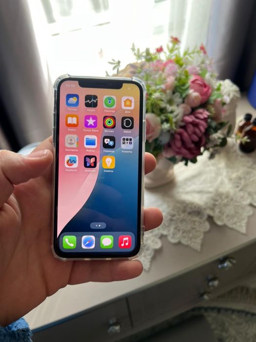 Продам телефон Айфон Х 256 GB