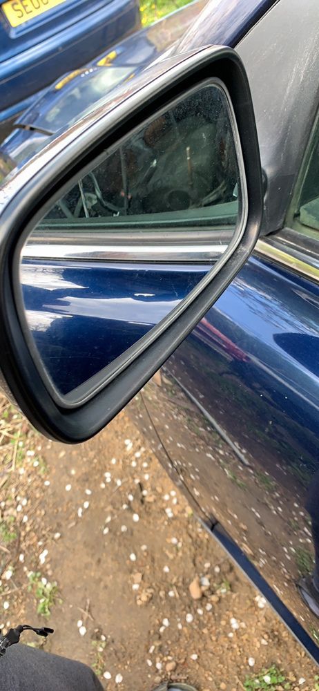 Тойота Авенсис Toyota Avensis Огледало Дясно Ляво Огледала