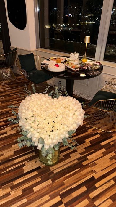 Букет 101 роза хорошие