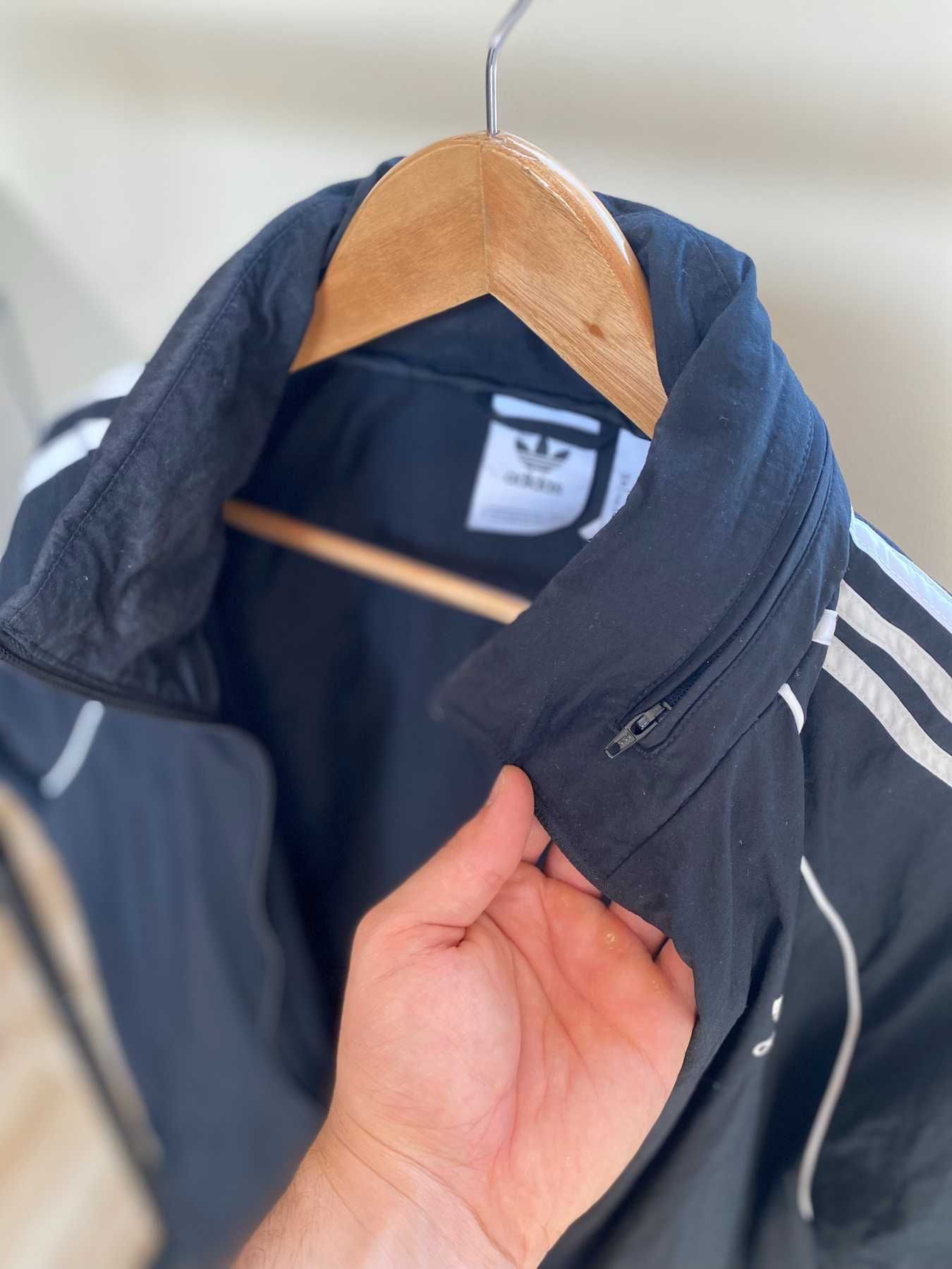Спортен Екип Adidas Original M размер Без забележки/ Винтидж екип
