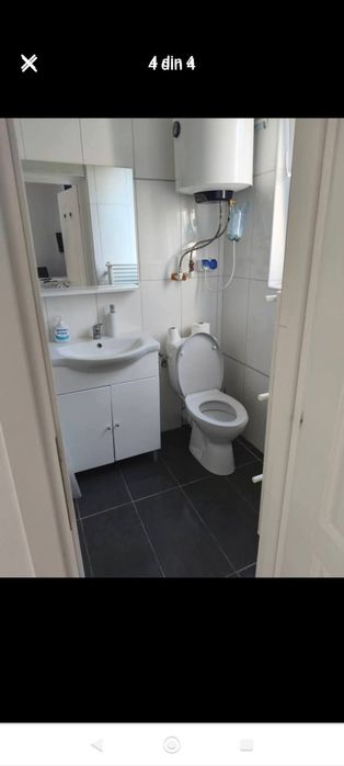 Închiriez apartament