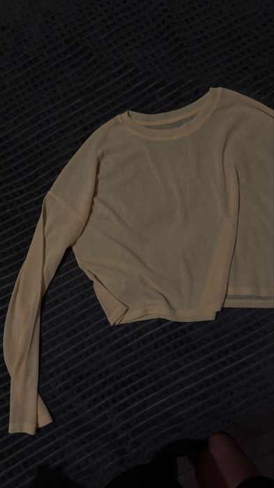 Отдам женсую одежда недорого