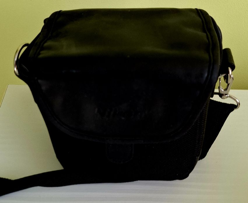 Aparat foto Nikkon Coolpix L820