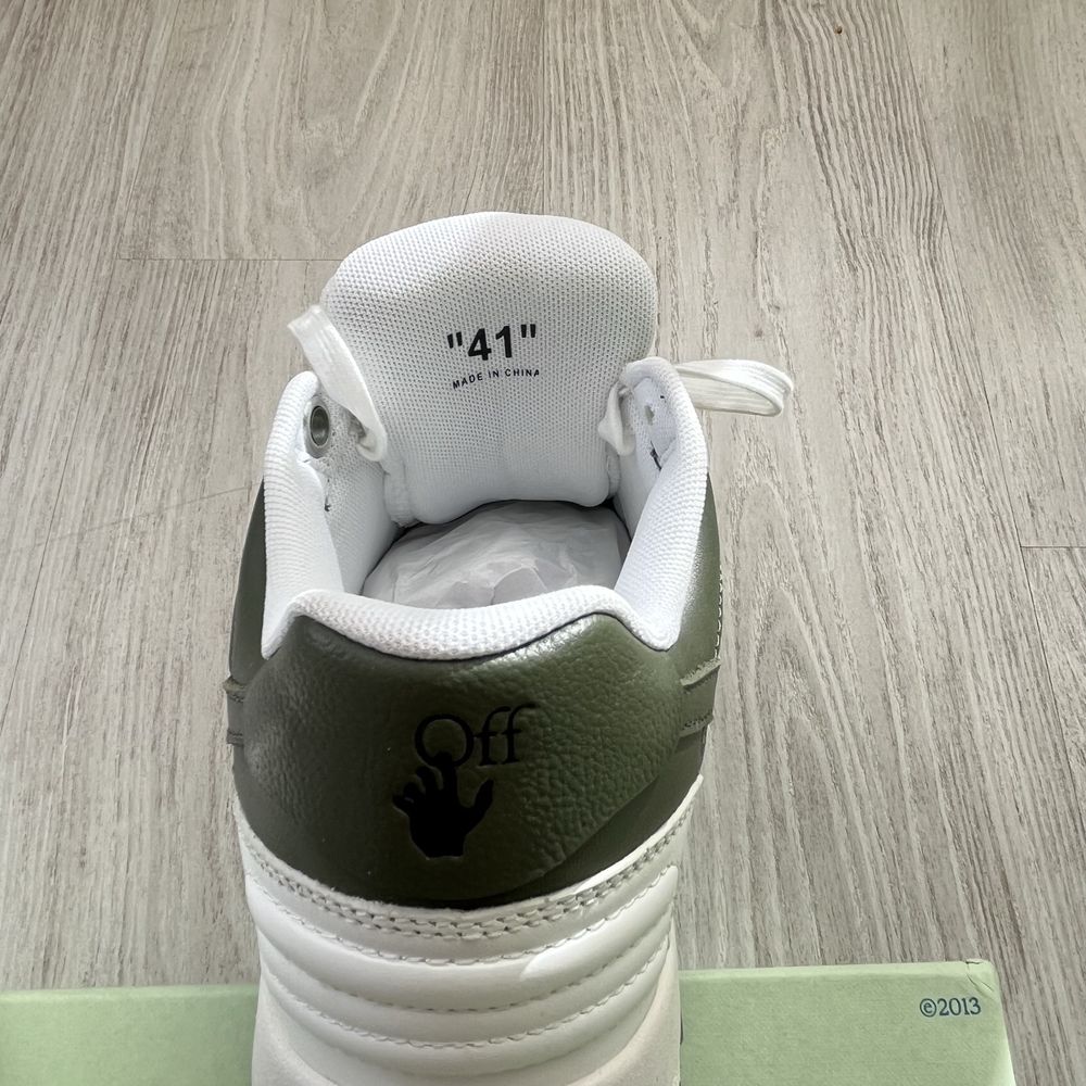 Off-White Out Of Office 41 Olive / verde inchis