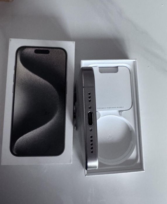 Iphone 15 pro impecabil
