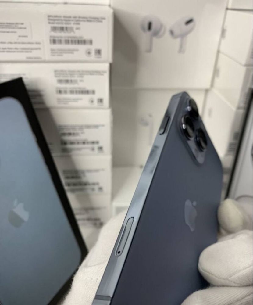 iPhone 13 Pro Blue// Внутри айфон Хр 64гб новый