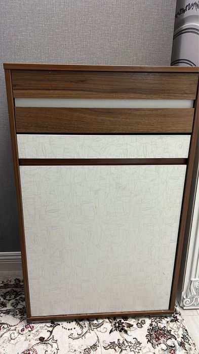 Прихожая мебель.