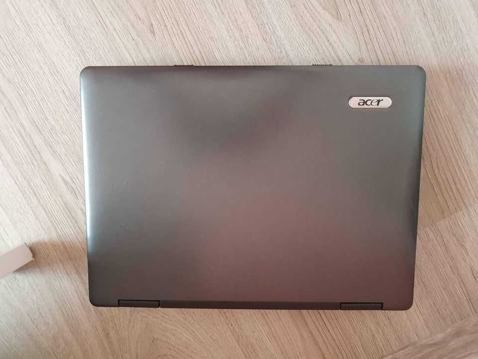 15,4" лаптоп Acer extensa 5630 В много добро състояние.