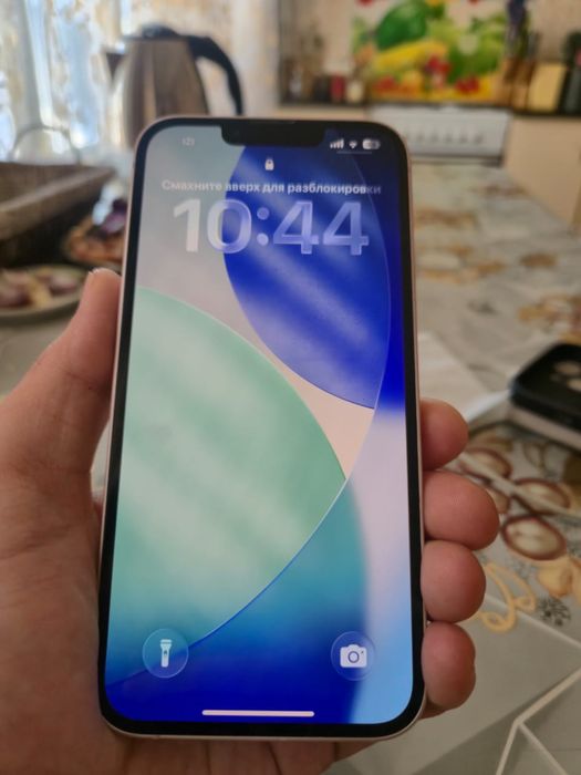 Iphone 13 128гб 76 %