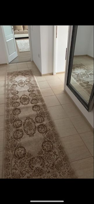 Inchiriez apartament 2 camere decomandat 7/7 . Zona Lenin