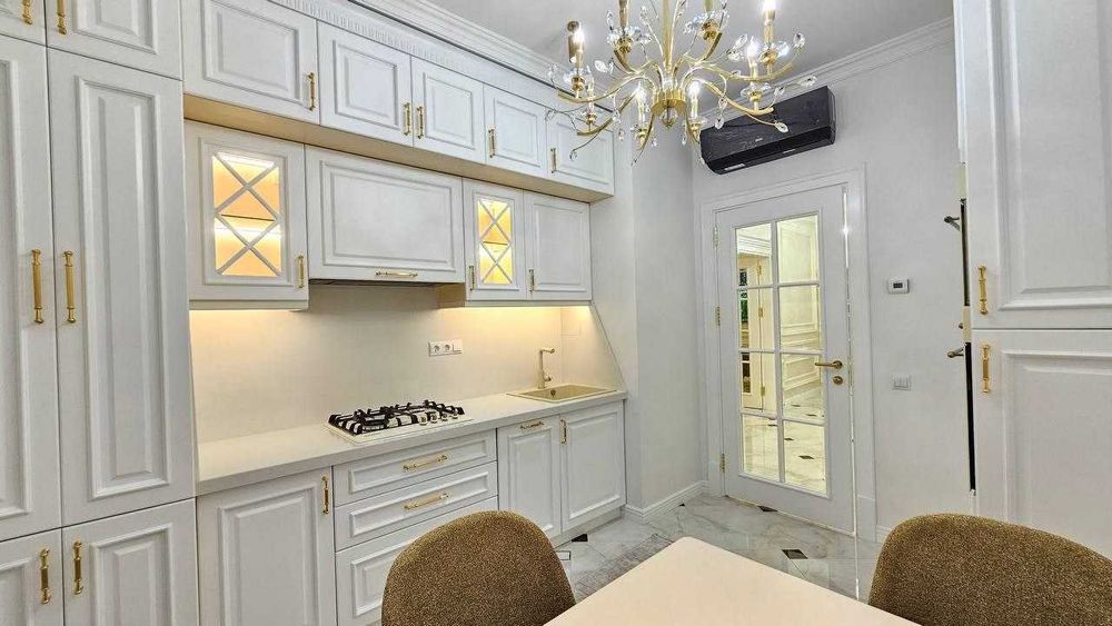 ШИКАРНАЯ!! 2шка Шайхантахурский район/Ближе Ташкент Сити/Ул.Навои ID08