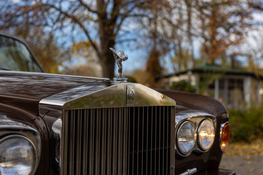 Inchiriez Rolls Royce clasic, retro pentru evenimente, sedinte foto