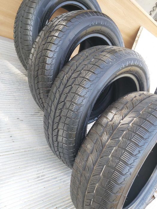 Set 4 Anvelope 185 60 14R Iarna. APlus