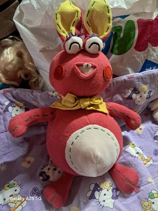 Vând plușuri frumoase